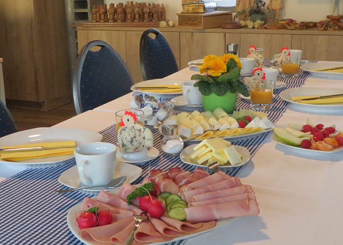Frühstückstisch